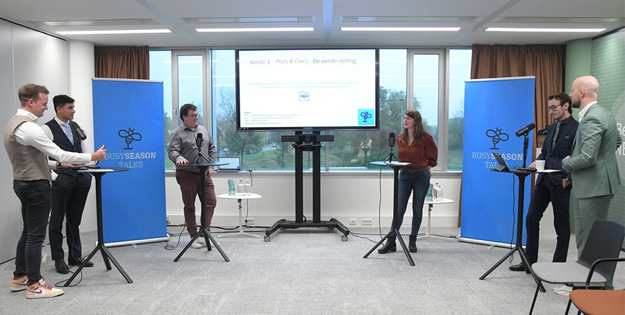 Deelnemers aan het verkiezingsdebat van de BusySeasonTalks bij de NBA in Hoofddorp