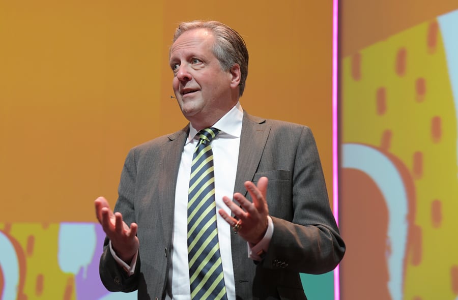 Alexander Pechtold spreekt op het impactdebat op 9 december 2024