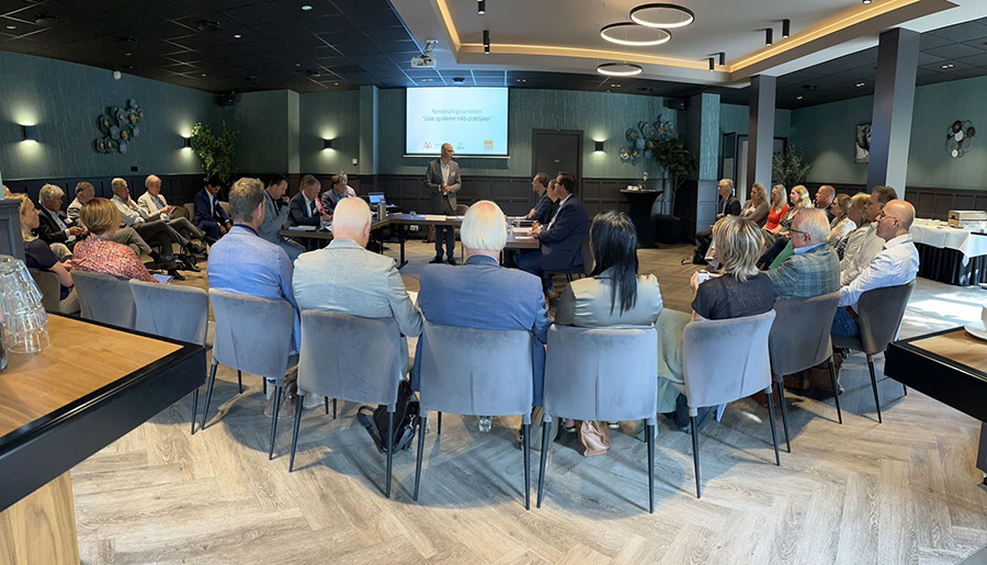 Foto tweede rondetafel Visie op mkb-praktijken, 20 juni 2023