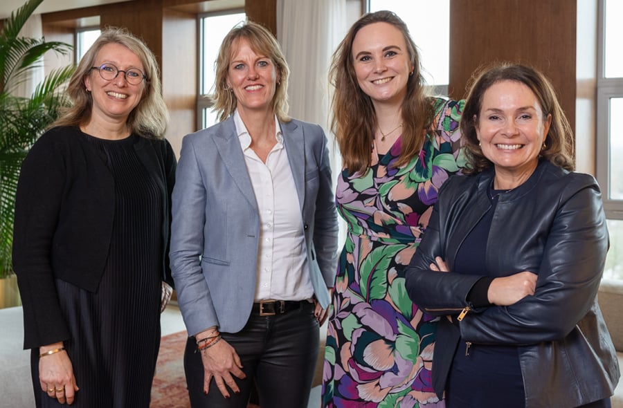 Esther van Huizen, Agnes Koops, Rozanne Hermsen en Carin Welters